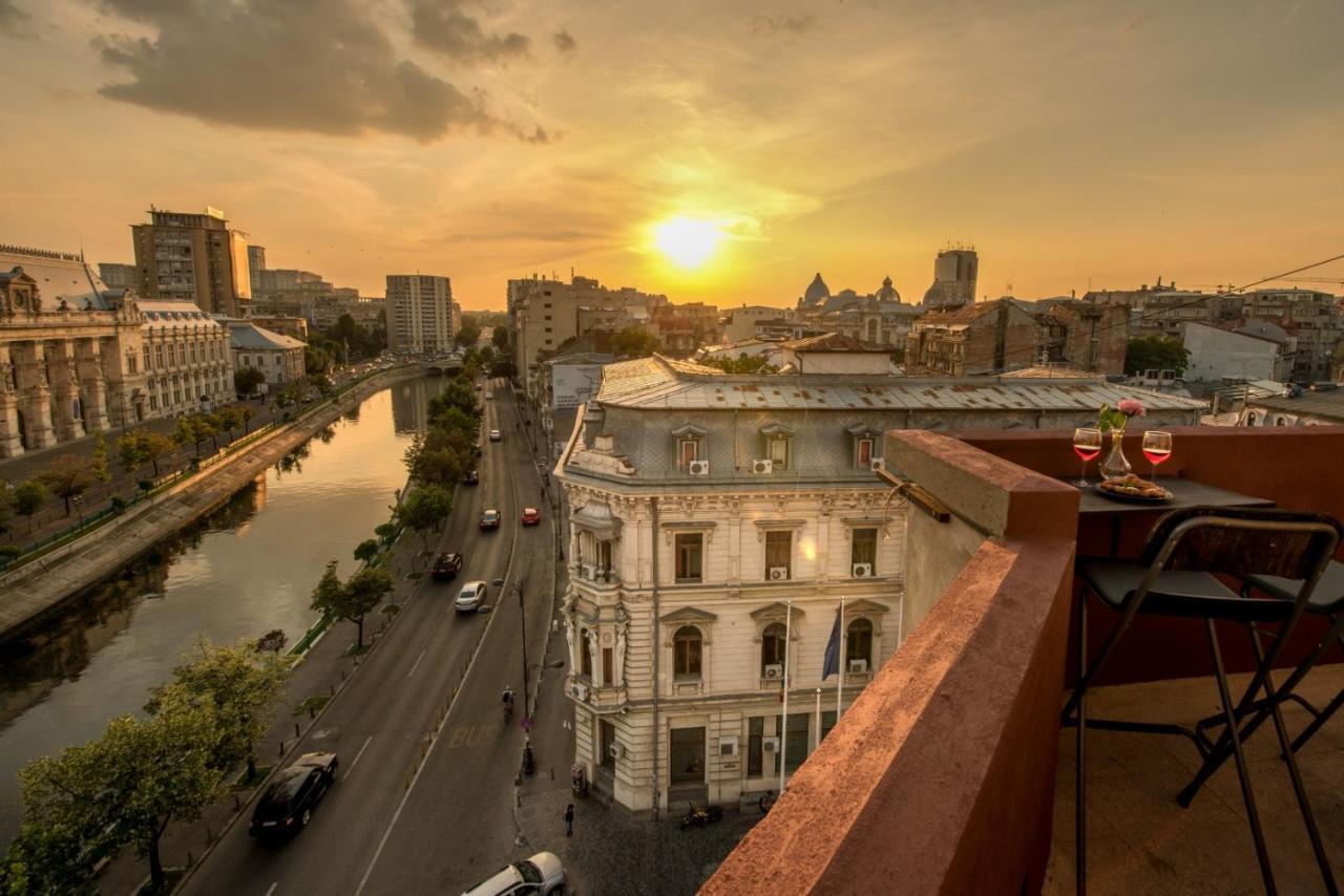 Baroque Splendor: Breathtaking Views & Design Apartment Bucharest Exterior photo
